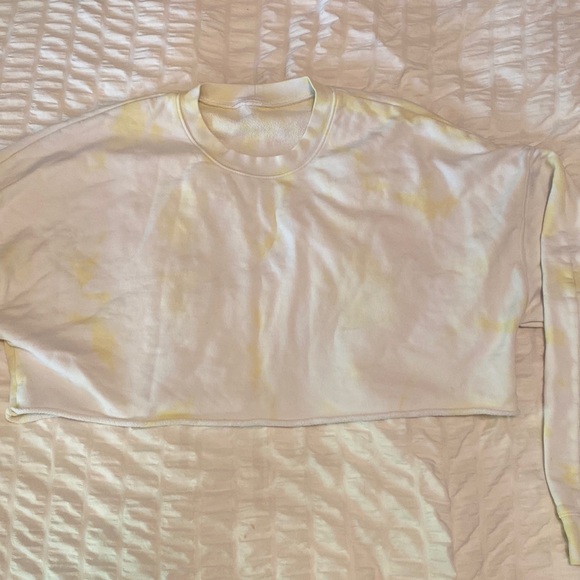 Alo Yoga sweatshirt size medium - only worn once - Picture 2 of 6